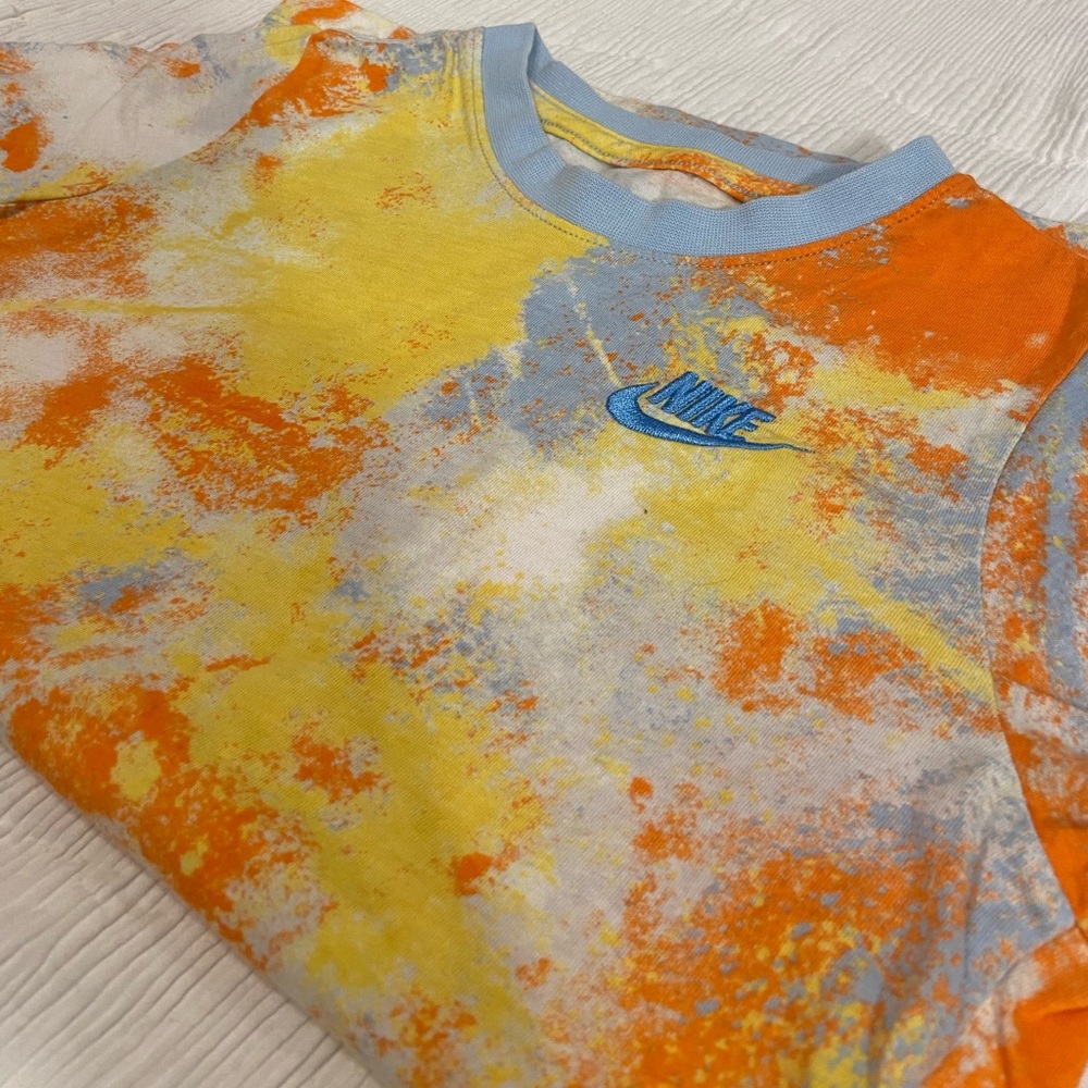 Nike tee kids